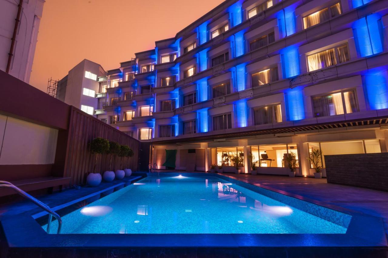 Pharos Hotels Chennai Extérieur photo